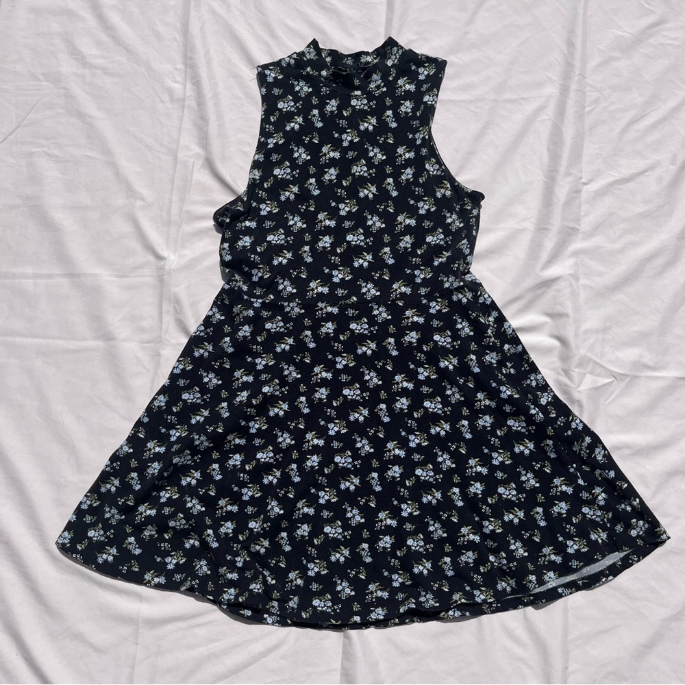 Forever 21 Mock Neck Skater Dress